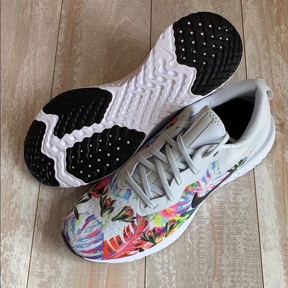 NWT Nike odyssey react floral - Picture 7 of 7